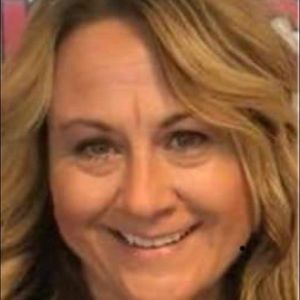 Meet your Posher, Angie